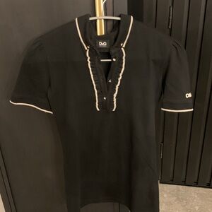 14. D&G black short sleeve tee with white trimming